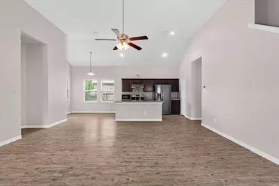 710 Woodcrest Drive, Ennis, TX 75119 - Photo 3