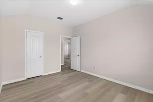 710 Woodcrest Dr, Ennis, TX 75119 - Photo 15