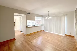 2110 Via Corona, Carrollton, TX 75006 - Photo 11