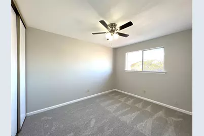 2110 Via Corona, Carrollton, TX 75006 - Photo 15