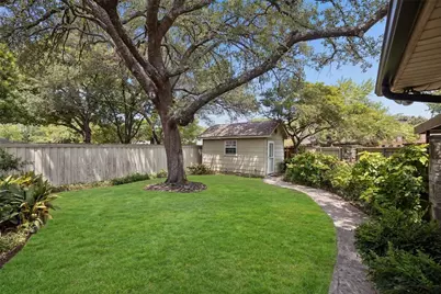 12051 Loch Ness Drive, Dallas, TX 75218 - Photo 13