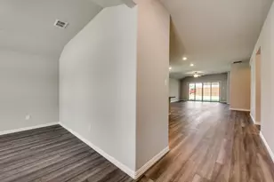 605 Cedar Springs Dr, Princeton, TX 75407 - Photo 5