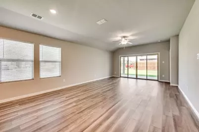 605 Cedar Springs Drive, Princeton, TX 75407 - Photo 7