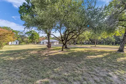 5625 Oakview Street, Waco, TX 76710 - Photo 31