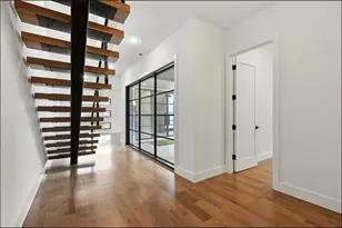 3523 N Versailles Ave, Dallas, TX 75209 - Photo 11