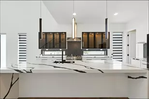3523 N Versailles Ave, Dallas, TX 75209 - Photo 27