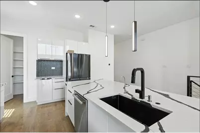 3523 N Versailles Avenue, Dallas, TX 75209 - Photo 29