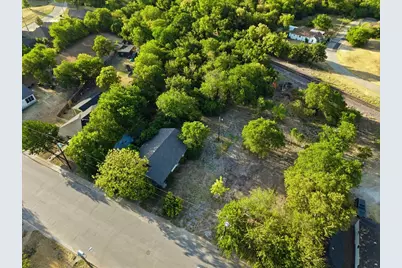 400 & 402 Wyatt Street, Waxahachie, TX 75165 - Photo 3