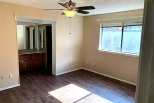 11826 Garden Terrace Dr, Dallas, TX 75243 - Photo 3