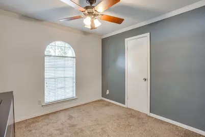 450 Nathan Street, Burleson, TX 76028 - Photo 27