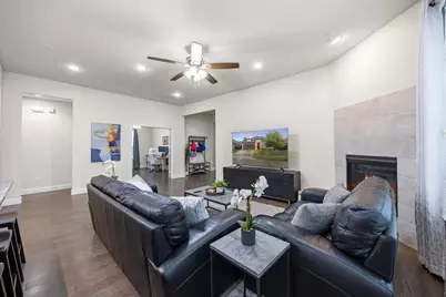 908 Spring Falls Drive, McKinney, TX 75071 - Photo 5