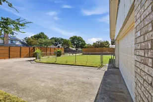 2007 Berkner Dr, Richardson, TX 75081 - Photo 29
