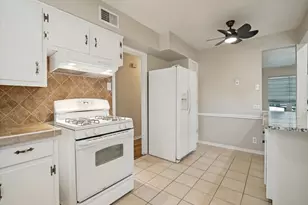 2725 Maverick Ave, Dallas, TX 75228 - Photo 15
