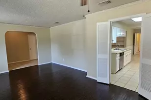 626 Little Creek Dr, Duncanville, TX 75116 - Photo 5