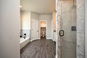 917 E 3rd St, Springtown, TX 76082 - Photo 19
