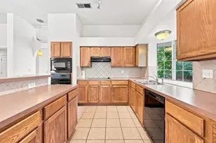 4440 Carolina St, Grand Prairie, TX 75052 - Photo 11