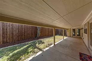 2017 Jennifer Ct, Carrollton, TX 75007 - Photo 29