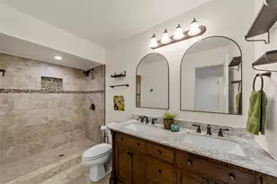 2017 Jennifer Ct, Carrollton, TX 75007 - Photo 17
