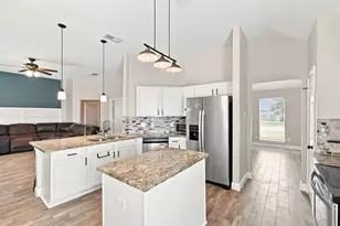 760 S Ridge Dr, Midlothian, TX 76065 - Photo 9
