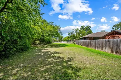 6900 Craig Street, Fort Worth, TX 76112 - Photo 7