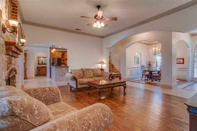 10044 Dennehy Drive, Talty, TX 75126 - Photo 9