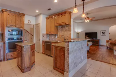10044 Dennehy Drive, Talty, TX 75126 - Photo 11