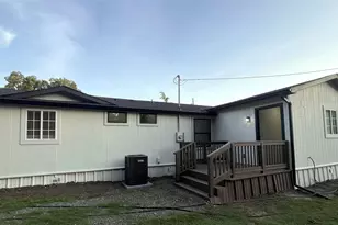 811 Thompson St, Gainesville, TX 76240 - Photo 25