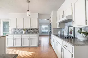 1102 St Croix Ct, Arlington, TX 76012 - Photo 15
