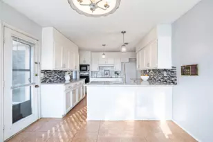 1102 St Croix Ct, Arlington, TX 76012 - Photo 19