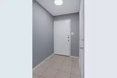 1065 Triple Crown Drive, Fort Worth, TX 76179 - Photo 5