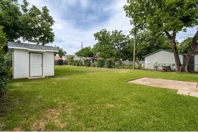 408 Bryan Drive, Arlington, TX 76011 - Photo 25