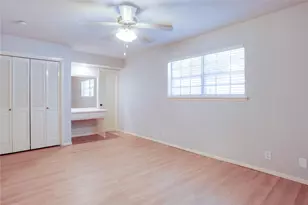615 Oxford Dr, Sherman, TX 75092 - Photo 9