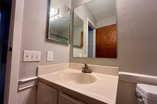 7410 Boisenberry Ln, Dallas, TX 75249 - Photo 23