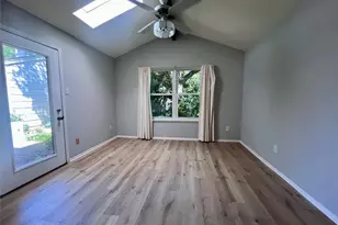 7410 Boisenberry Ln, Dallas, TX 75249 - Photo 11