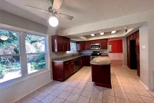 7410 Boisenberry Ln, Dallas, TX 75249 - Photo 17