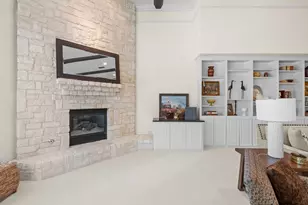 4212 Riverhollow Dr, Fort Worth, TX 76116 - Photo 9