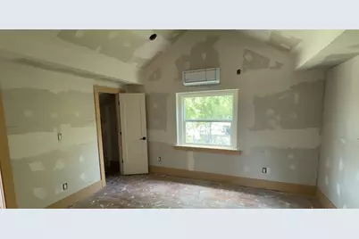 2802 31st Street, Fort Worth, TX 76106 - Photo 9