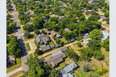 815 Brazos Street, Graham, TX 76450 - Photo 23