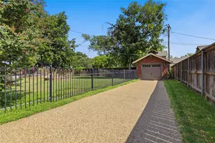 815 Brazos St, Graham, TX 76450 - Photo 19
