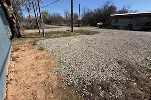 223 W Division St, Graford, TX 76449 - Photo 15