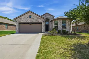 517 Redding Dr, Saginaw, TX 76131 - Photo 1