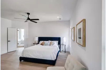 1911 Bickers Street, Dallas, TX 75212 - Photo 23