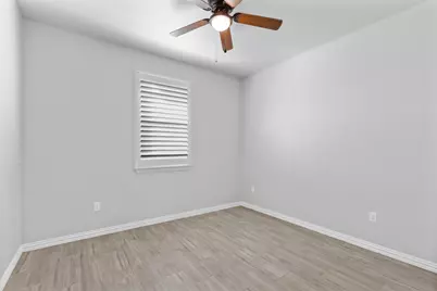 2524 Creek Drive, Granbury, TX 76048 - Photo 11