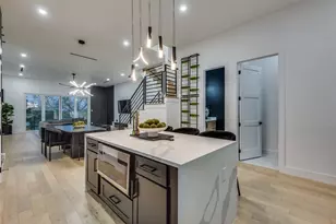 1904 Pollard St, Dallas, TX 75208 - Photo 9