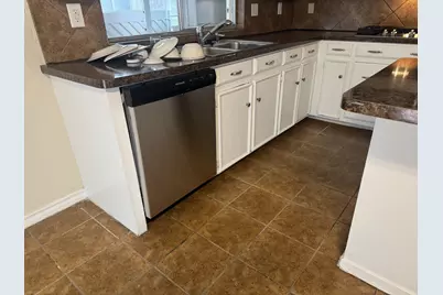 705 Kingsbridge Drive, Garland, TX 75040 - Photo 9