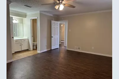 705 Kingsbridge Drive, Garland, TX 75040 - Photo 17