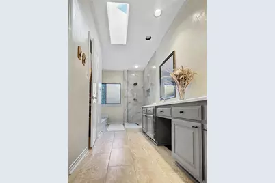 14023 Highmark Square, Dallas, TX 75254 - Photo 11