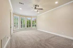2800 Seven Shields Ln, Lewisville, TX 75056 - Photo 25