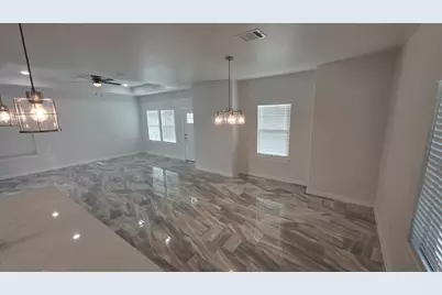 313 Clarence Street, Fort Worth, TX 76111 - Photo 5
