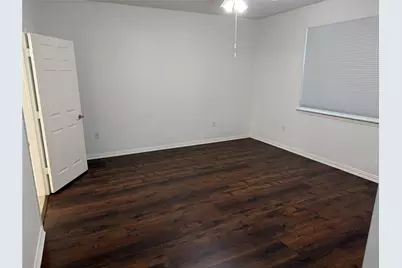 260 Bexar Drive, Lewisville, TX 75067 - Photo 9